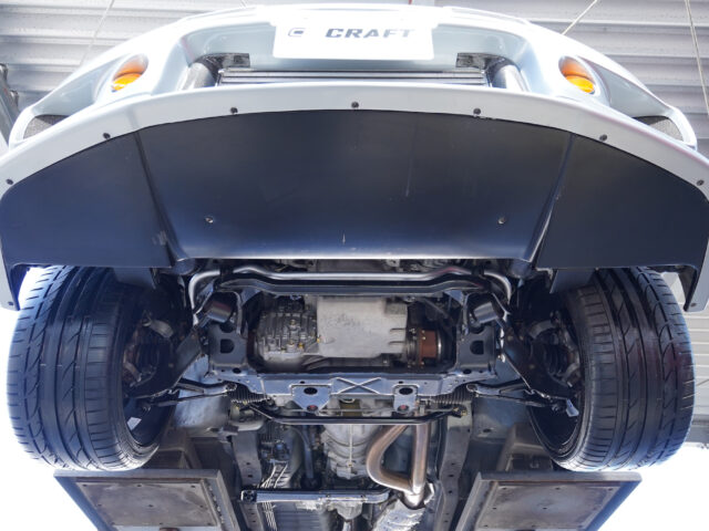 28スカイライン GT-R NISMO 400R ソニックシルバー BCNR33-023108