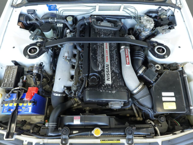 スカイラインGT-R　VスペックⅡ　クリスタルホワイト　BNR32-313459　1298万円