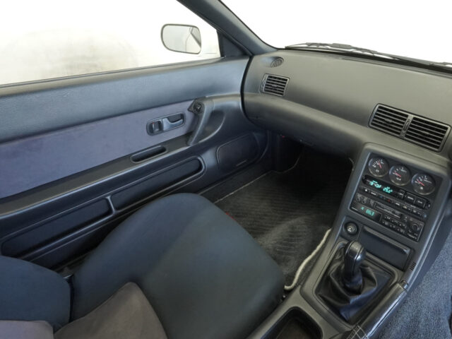 スカイラインGT-R　VスペックⅡ　クリスタルホワイト　BNR32-313459　1298万円