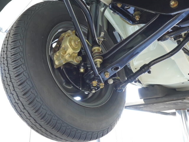 ①NISSAN スカイライン 2000GT-R ケンメリ