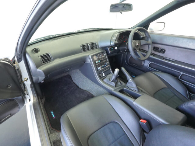 NISSAN スカイライン GT-R BNR32 BNR32-303659