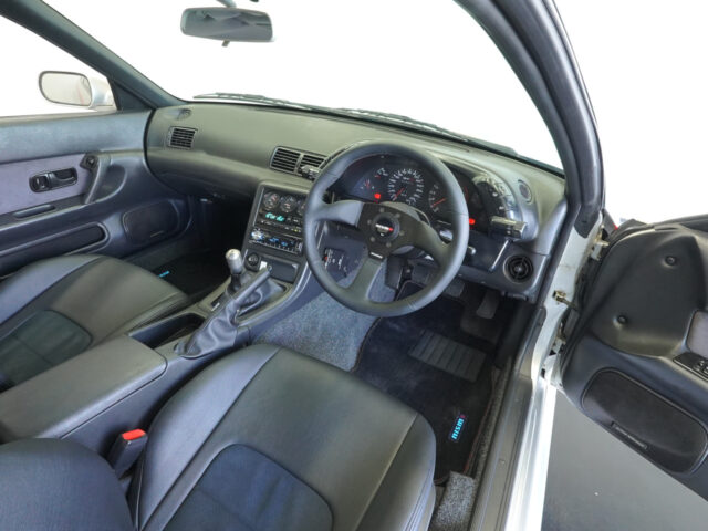 NISSAN スカイライン GT-R BNR32 BNR32-303659