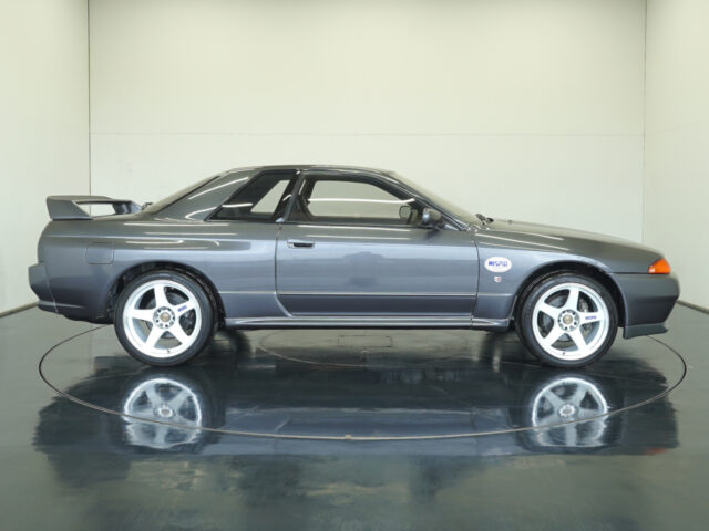 スカイラインGT-R BNR32-001117 ガングレーメタリック