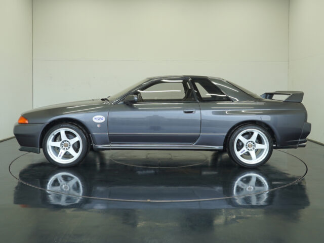 スカイラインGT-R BNR32-001117 ガングレーメタリック