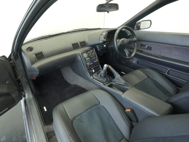 スカイラインGT-R BNR32-001117 ガングレーメタリック