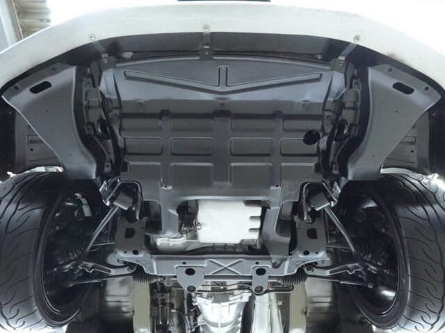 スカイラインGT-R トミーカイラR スパークシルバーメタリック BNR32-301757