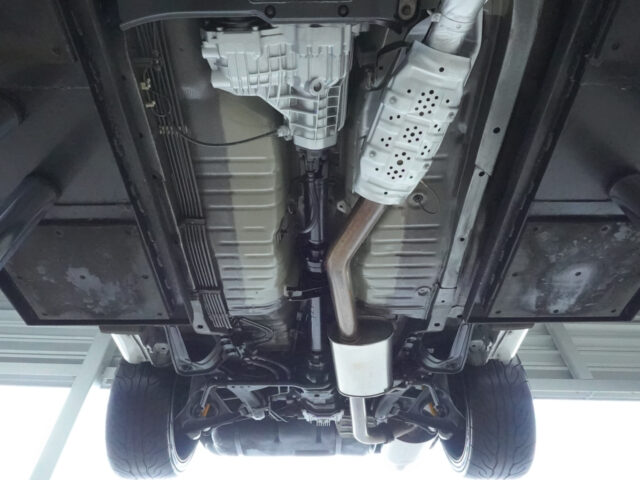 スカイラインGT-R トミーカイラR スパークシルバーメタリック BNR32-301757