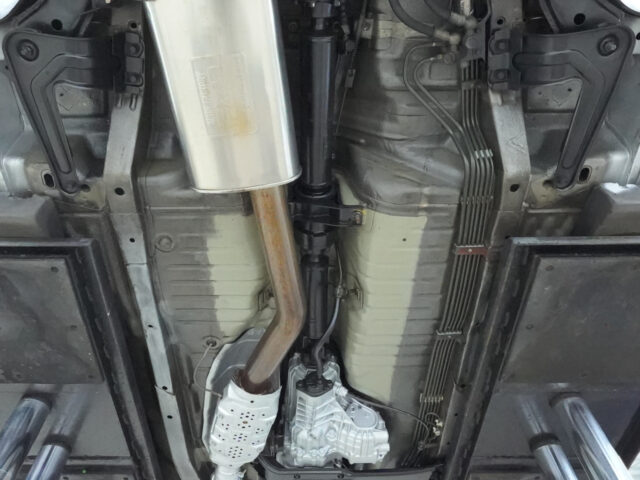 スカイラインGT-R トミーカイラR スパークシルバーメタリック BNR32-301757