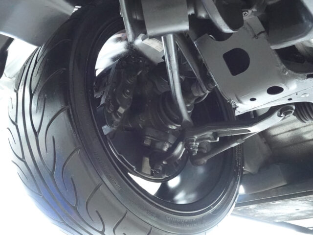 スカイラインGT-R トミーカイラR スパークシルバーメタリック BNR32-301757