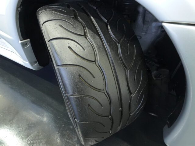 スカイラインGT-R トミーカイラR スパークシルバーメタリック BNR32-301757