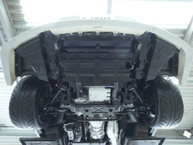 スカイライン GT-R BCNR33 スパークシルバー　BCNR33-001538