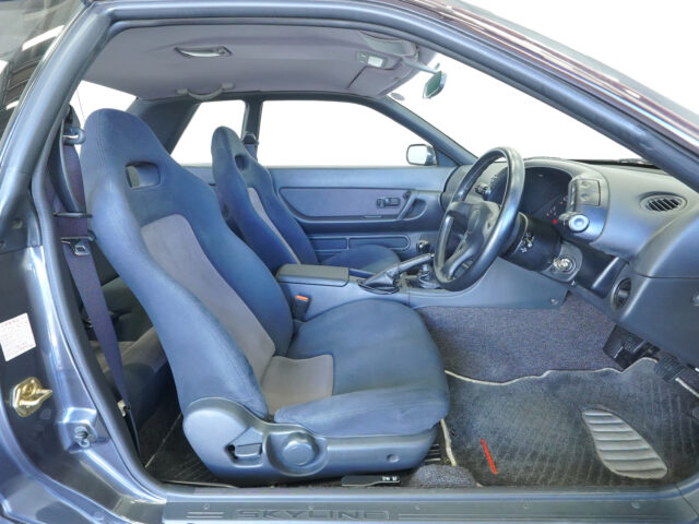 スカイライン GT-R BNR32 ガングレーメタリック