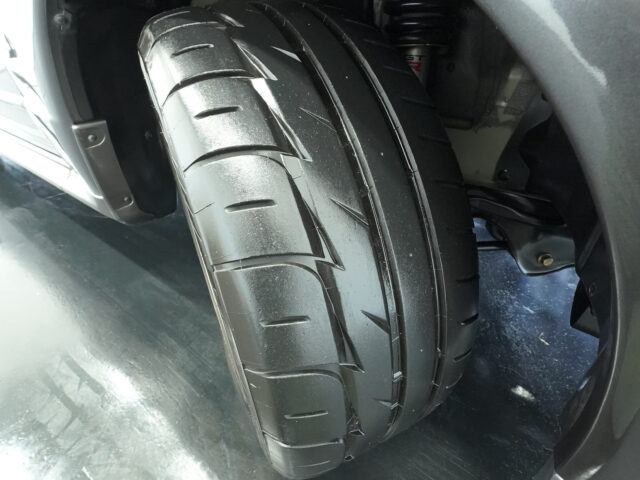 スカイライン GT-R BNR32 ガングレーメタリック