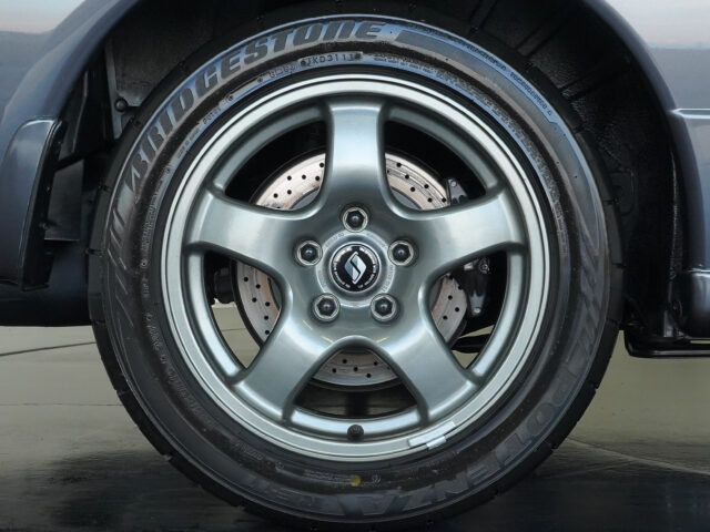 スカイライン GT-R BNR32 ガングレーメタリック