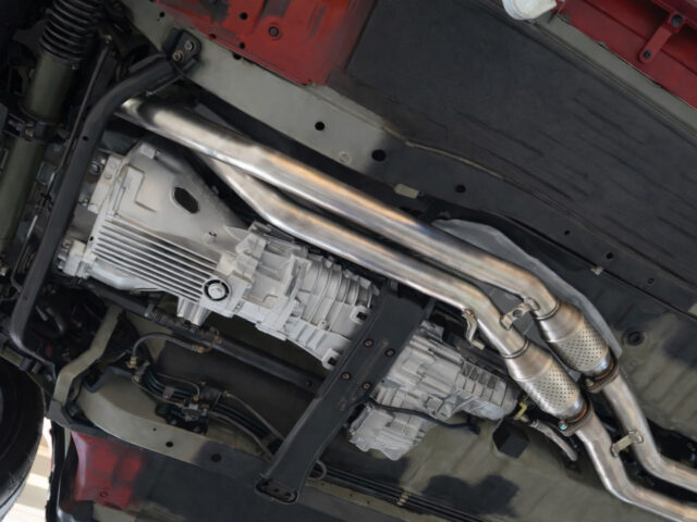 スカイライン　GT-R　アクティブレッド　BNR34-001041