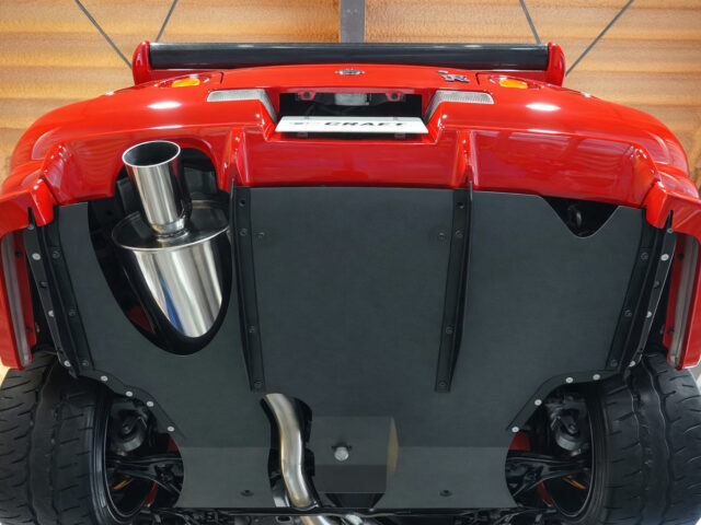 スカイライン　GT-R　アクティブレッド　BNR34-001041