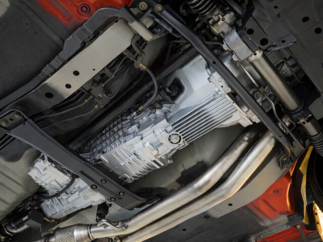 スカイライン　GT-R　アクティブレッド　BNR34-001041