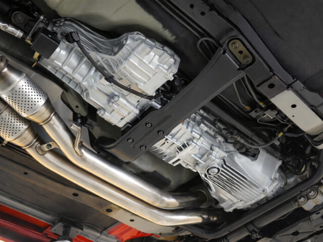 スカイライン　GT-R　アクティブレッド　BNR34-001041