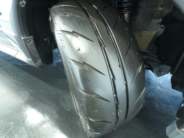 スカイライン GT-R BNR32 ガングレーメタリック