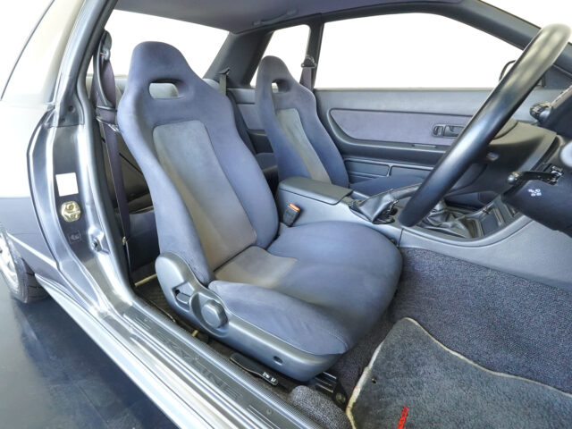 スカイライン GT-R BNR32 ガングレーメタリック