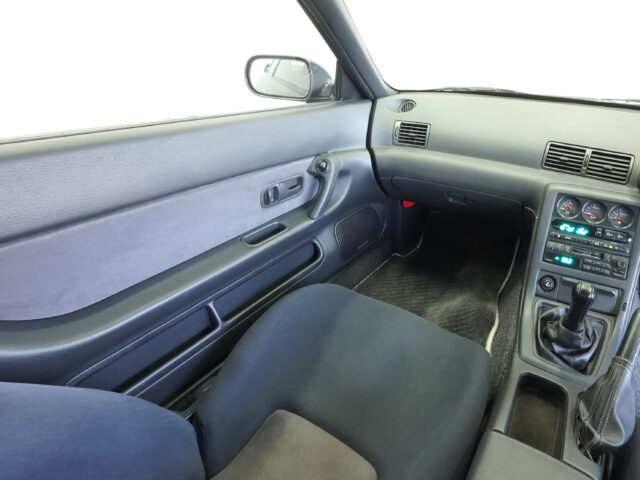 スカイライン GT-R BNR32 ガングレーメタリック