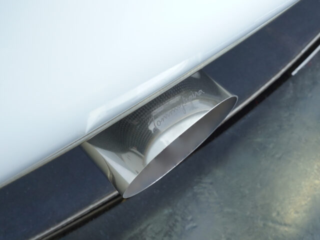 スカイライン　GT-R　トミーカイラ　ホワイト　BCNR33-024559