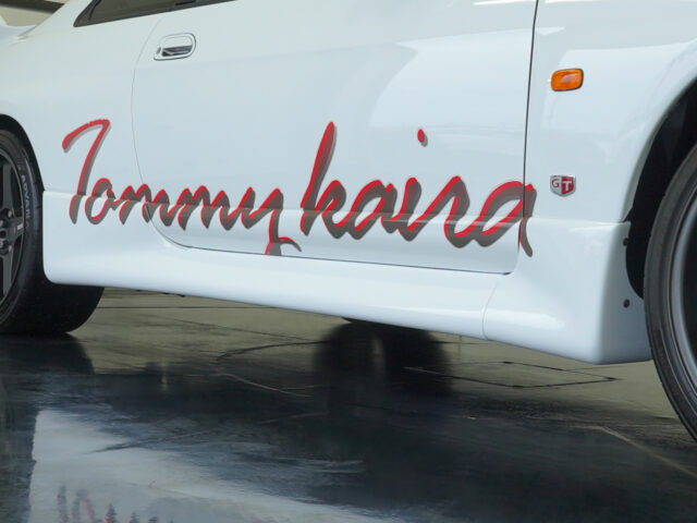 スカイライン　GT-R　トミーカイラ　ホワイト　BCNR33-024559