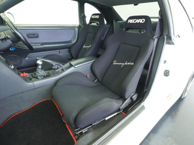 スカイライン　GT-R　トミーカイラ　ホワイト　BCNR33-024559