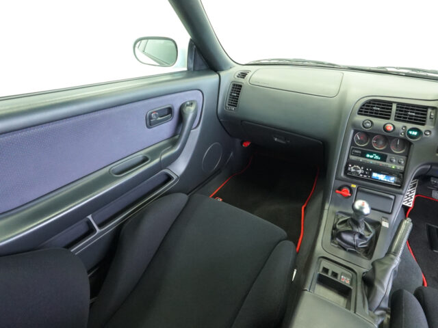 スカイライン　GT-R　トミーカイラ　ホワイト　BCNR33-024559