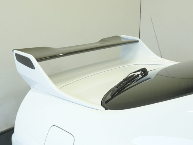 スカイライン　GT-R　トミーカイラ　ホワイト　BCNR33-024559