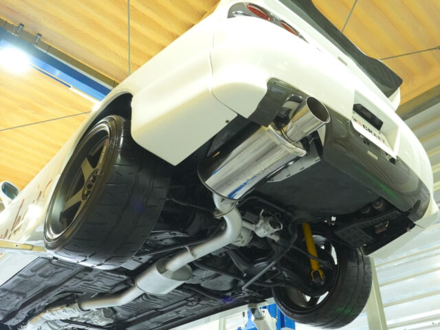 スカイライン　GT-R　トミーカイラ　ホワイト　BCNR33-024559