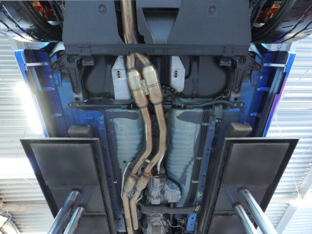 スカイライン　GT-R　VスペックⅡNur　ベイサイドブルー　BNR34-402921