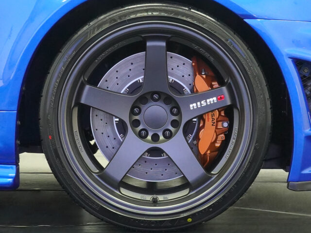 スカイライン　GT-R　VスペックⅡNur　ベイサイドブルー　BNR34-402921