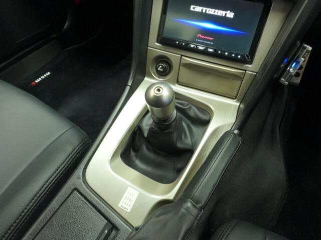 スカイライン　GT-R　アクティブレッド　BNR34-001041