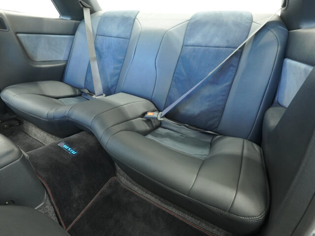 スカイライン GT-R VスペックⅡ BNR32 ガングレーメタリック