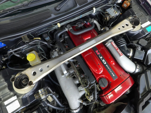 スカイライン　GT-R Vスペック　ミッドナイトパープルⅢ　BNR34-006030