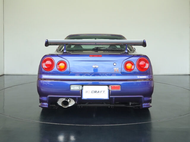スカイライン　GT-R Vスペック　ミッドナイトパープルⅢ　BNR34-006030
