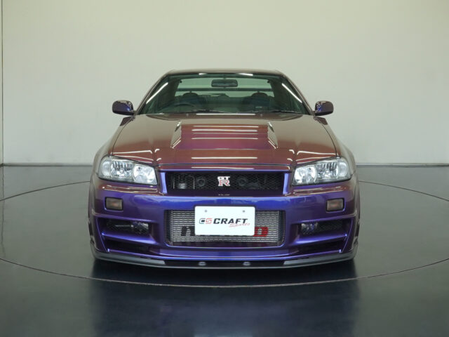スカイライン　GT-R Vスペック　ミッドナイトパープルⅢ　BNR34-006030