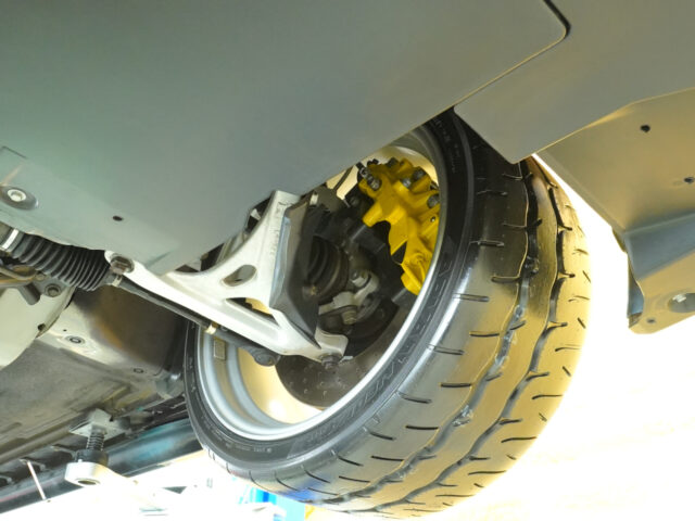 スカイライン　GT-R Vスペック　ミッドナイトパープルⅢ　BNR34-006030