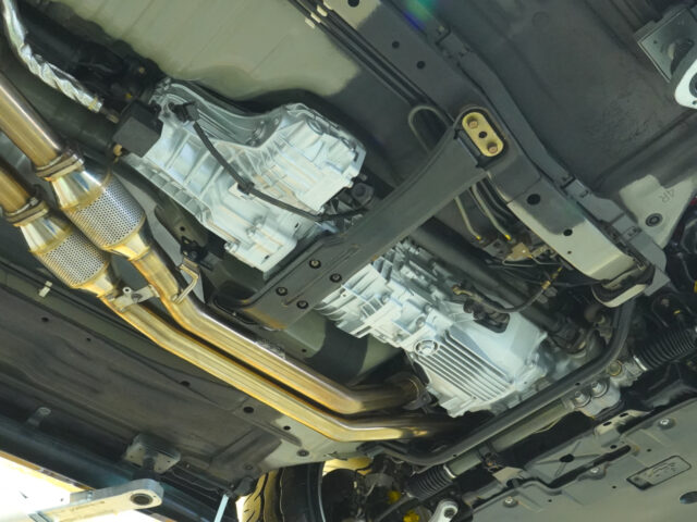 スカイライン　GT-R Vスペック　ミッドナイトパープルⅢ　BNR34-006030