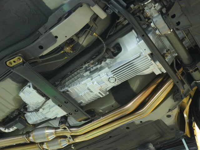 スカイライン　GT-R Vスペック　ミッドナイトパープルⅢ　BNR34-006030