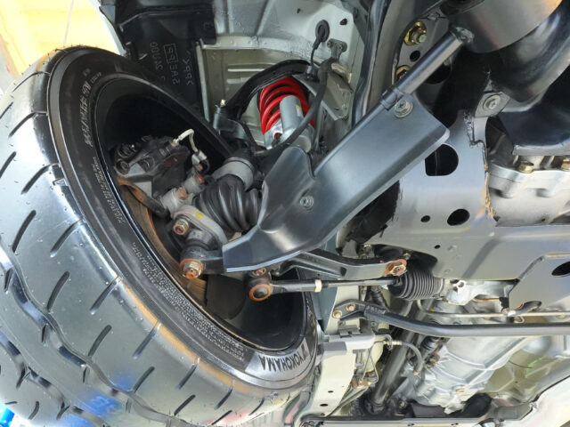 スカイライン　GT-R　Vスペック　スパークシルバー　BCNR33-001118