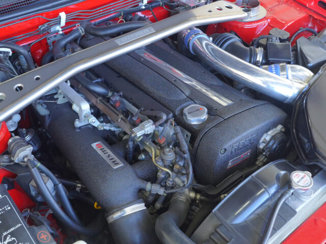 スカイライン　GT-R　アクティブレッド　BNR34-001041