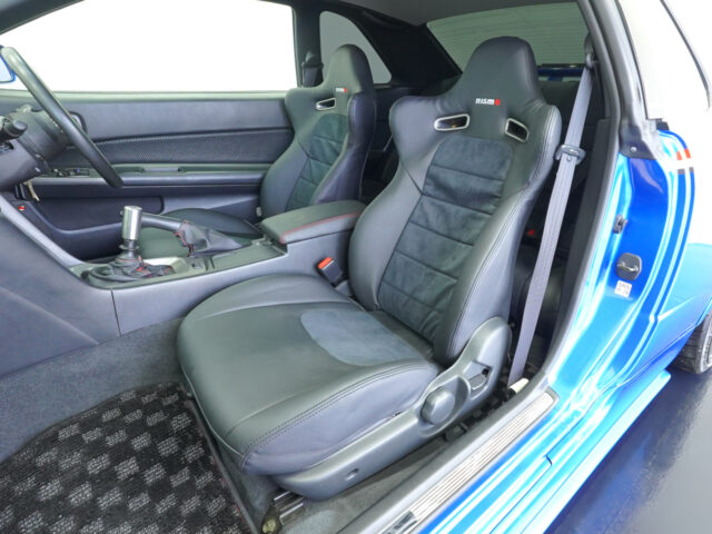 スカイライン　GT-R　VスペックⅡNur　ベイサイドブルー　BNR34-402921