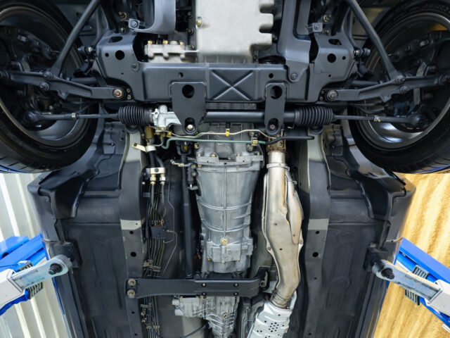 スカイラインGT-R NISMO　ガングレーメタリック　BNR32-100060