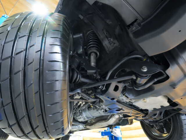 スカイラインGT-R NISMO　ガングレーメタリック　BNR32-100060