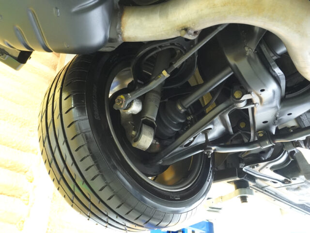 スカイラインGT-R NISMO　ガングレーメタリック　BNR32-100060