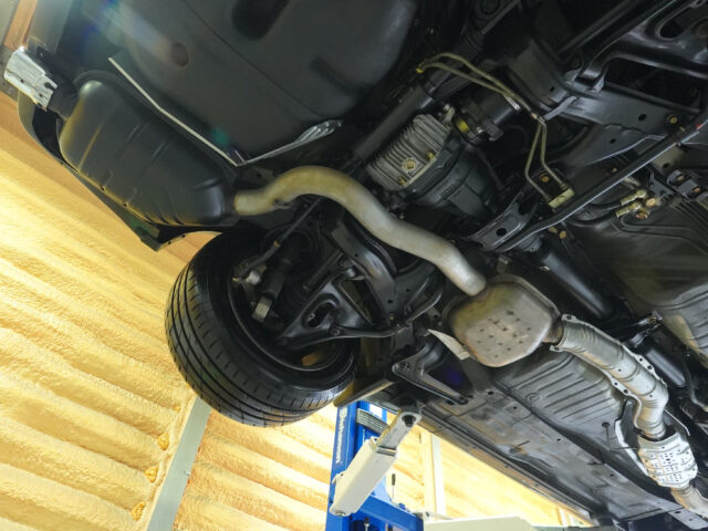 スカイラインGT-R NISMO　ガングレーメタリック　BNR32-100060