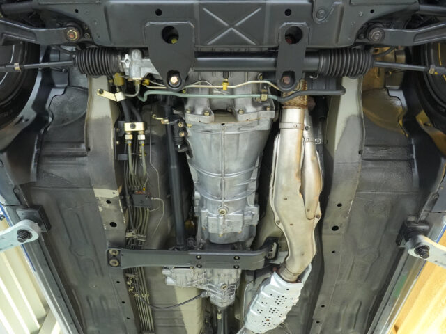 スカイラインGT-R NISMO　ガングレーメタリック　BNR32-100060