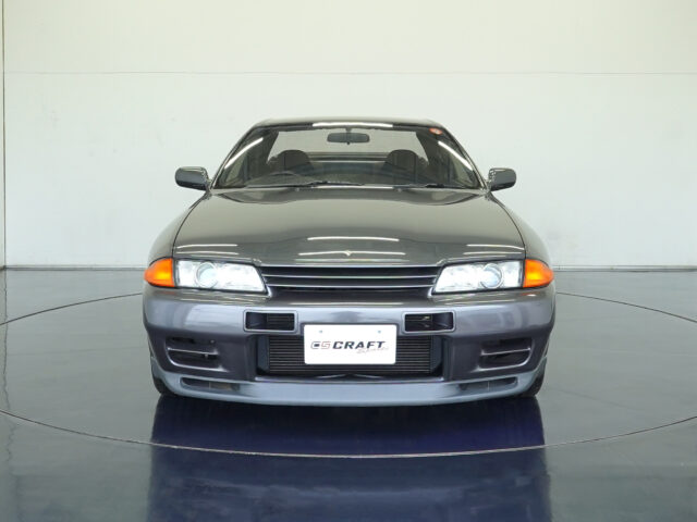 スカイラインGT-R NISMO　ガングレーメタリック　BNR32-100060